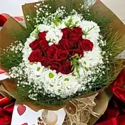 15 Gül ve Papatya Buketi